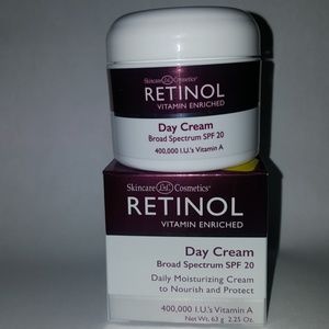 Retinol Day Cream SPF 20     NWOT